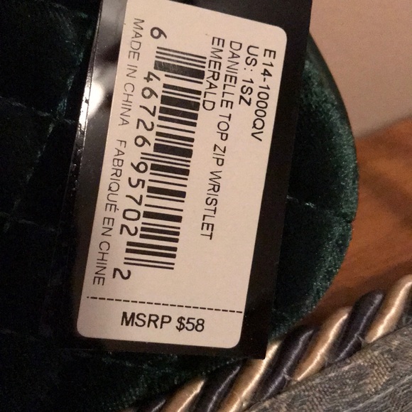 BEBE EMERALD WRISTLET RETAIL 58.00 NWT - Picture 3 of 6